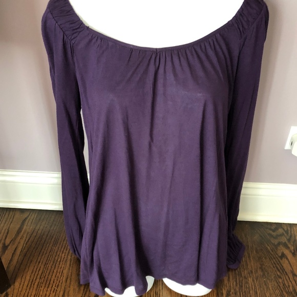 Like New! To The Max Wide Shoulder Grape Blouse, L - Picture 1 of 4